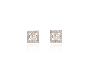 Cachet Swarovski Crystal  Thisbe Pierced Earrings Rhodium pearl